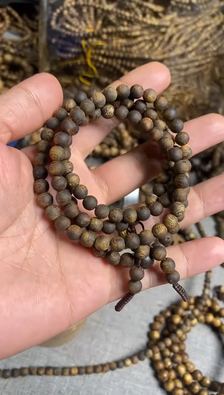 沉香手串海南一代老树06圆珠多圈手串16+多样性发一
