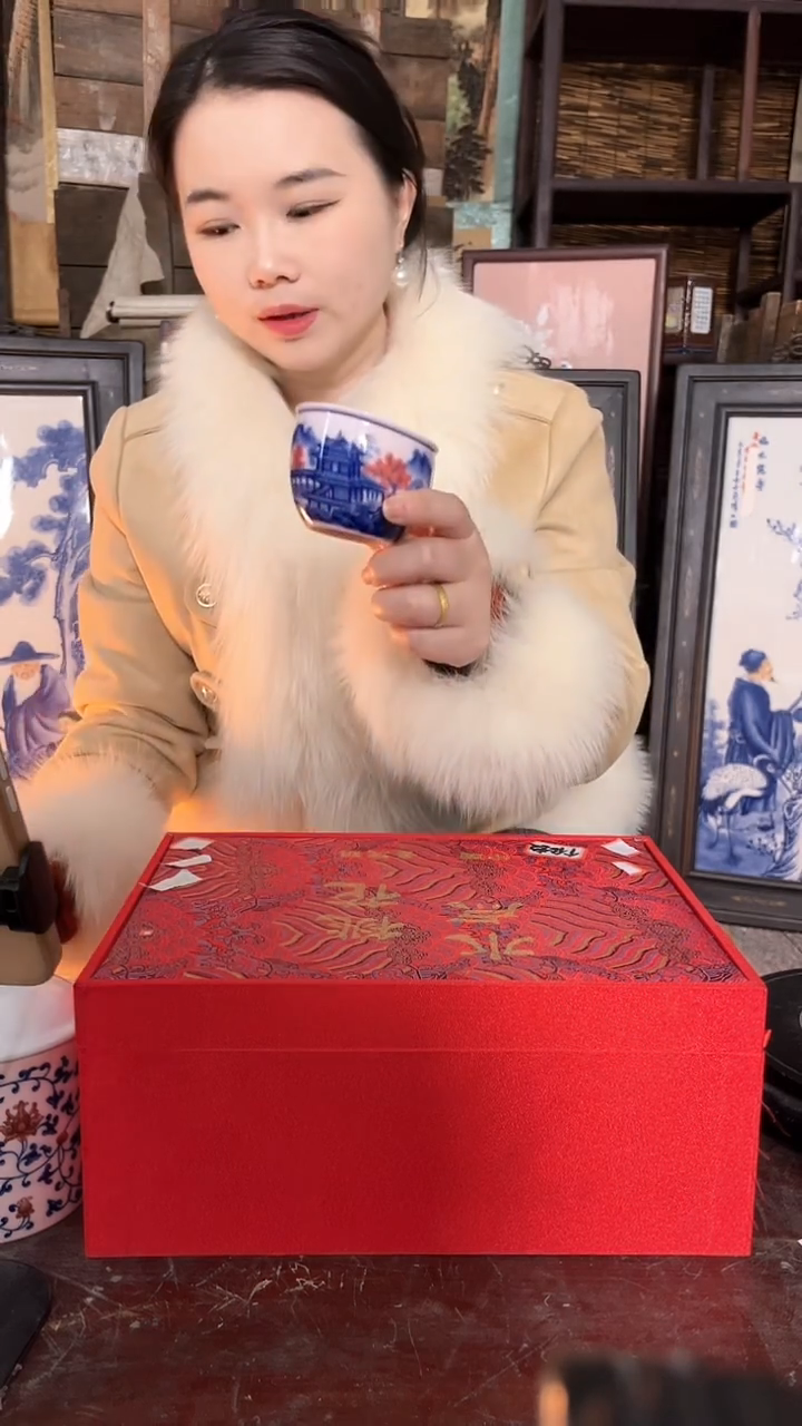 陶景德镇陶瓷摆件M156