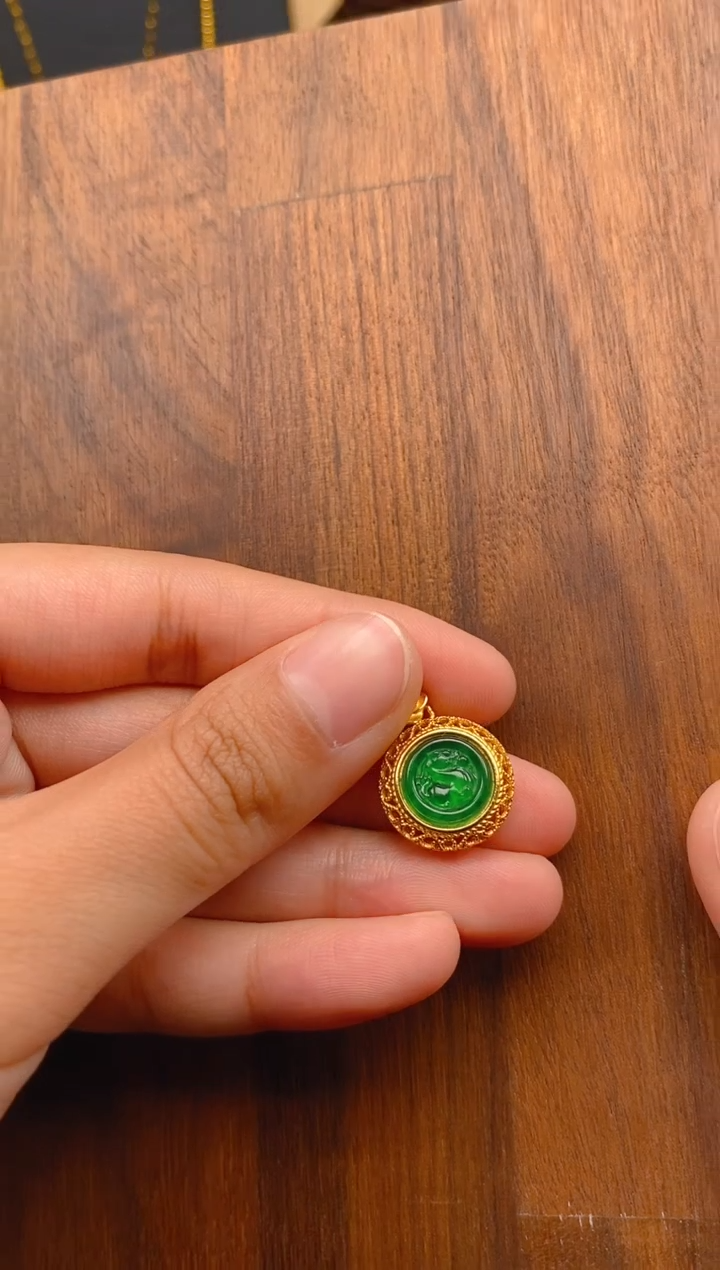 【闪购商品】翡翠吊坠(不含链)银S925镶嵌龙牌