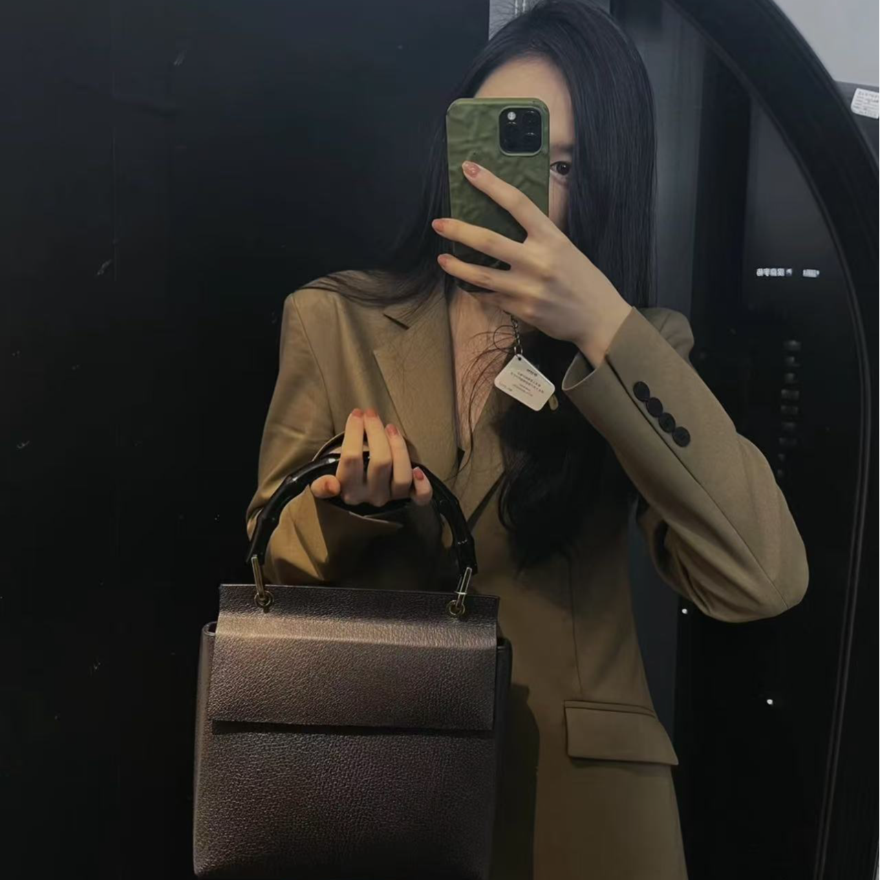 95新 GUCCI/古驰 黑金竹节手柄kelly24cm 18987297