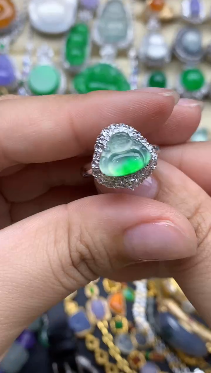 翡翠18K金镶嵌戒指672-春日珠宝