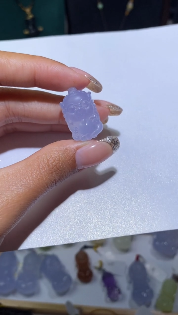 未镶嵌颈饰玛瑙/玉髓曼**?貔貅宝宝