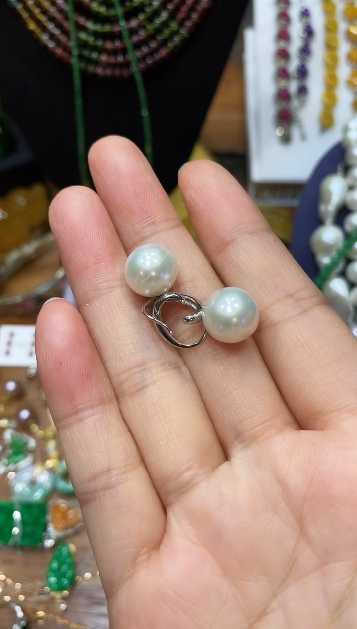 无非金属闪购商品白珠耳饰499