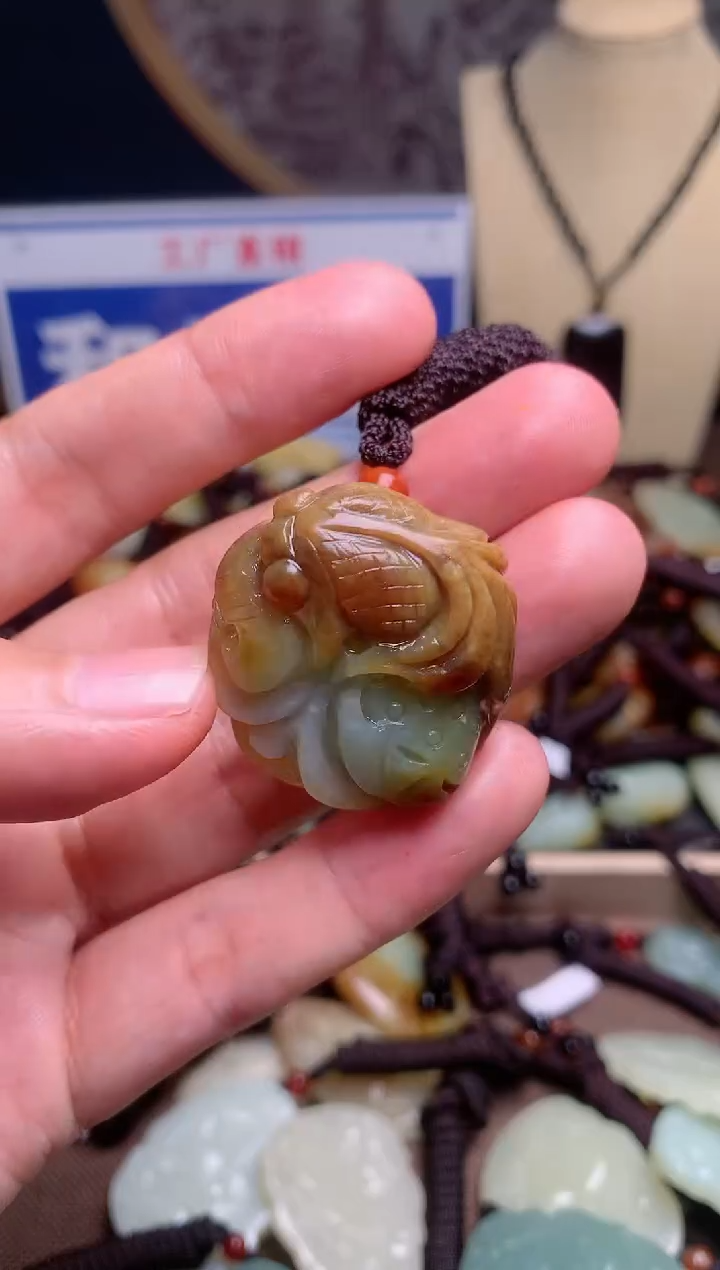 【闪购商品】和田玉颈饰未镶嵌1