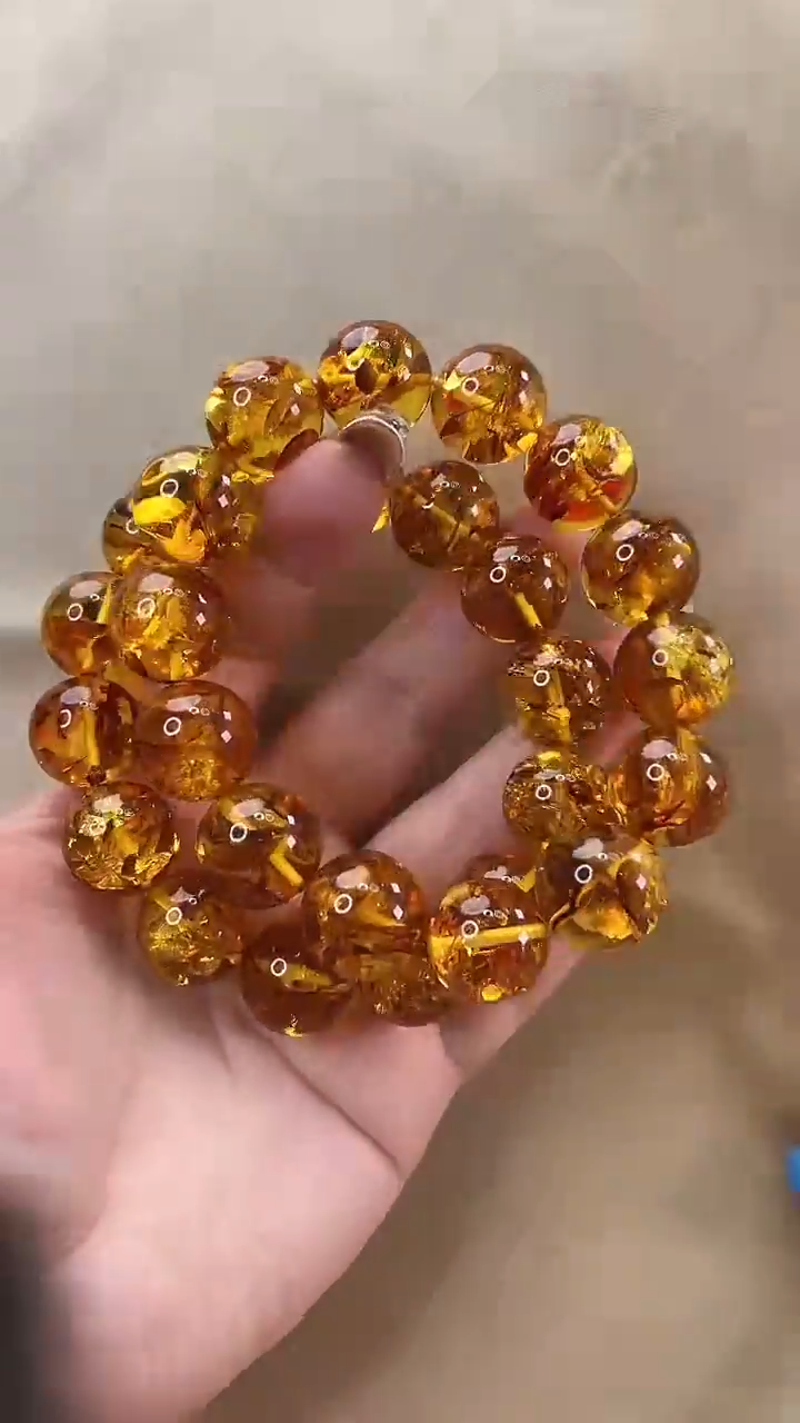 未镶嵌颈饰琥珀项链
