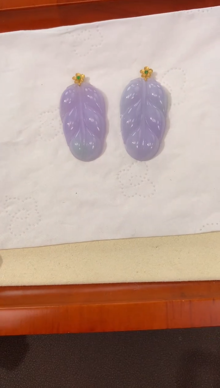 【闪购商品】翡翠颈饰18K金镶嵌天然缅甸a货翡翠(多样性发其一)