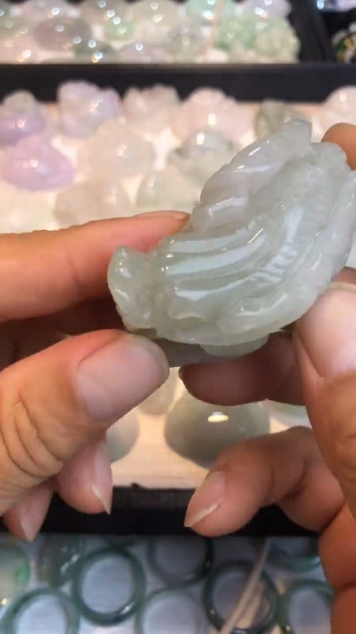 翡翠未镶嵌吊坠(不含链)飞天貔貅