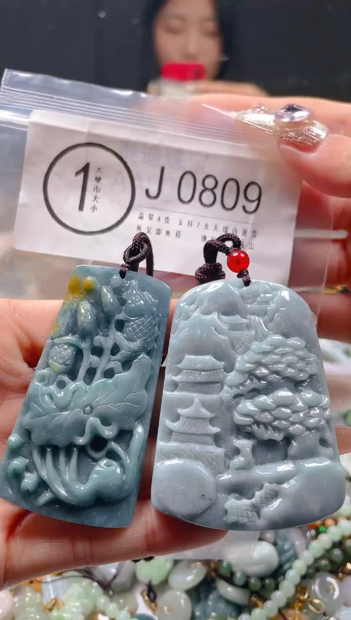 【闪购商品】翡翠颈饰未镶嵌/J/翡翠A货一图一物