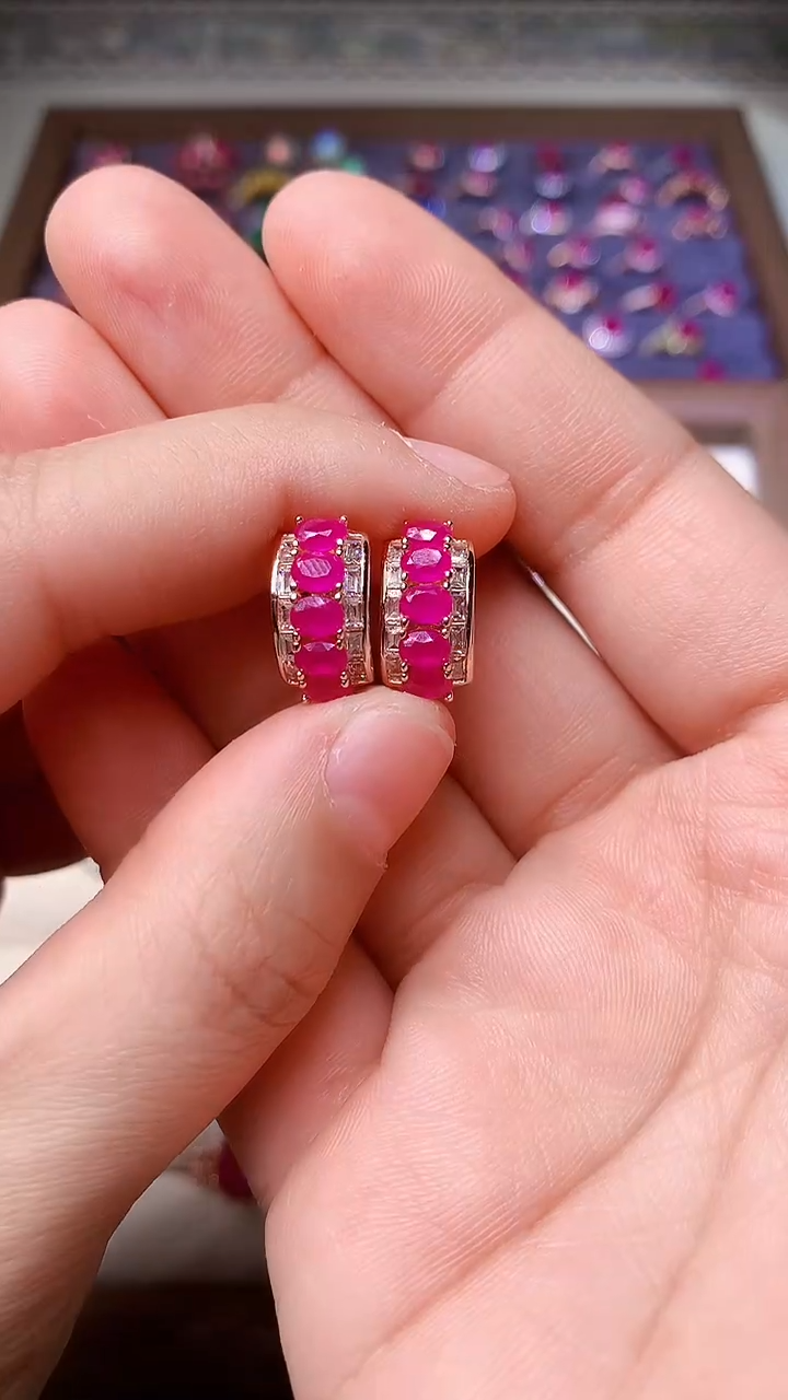 【闪购商品】红宝石耳饰银S925镶嵌0000