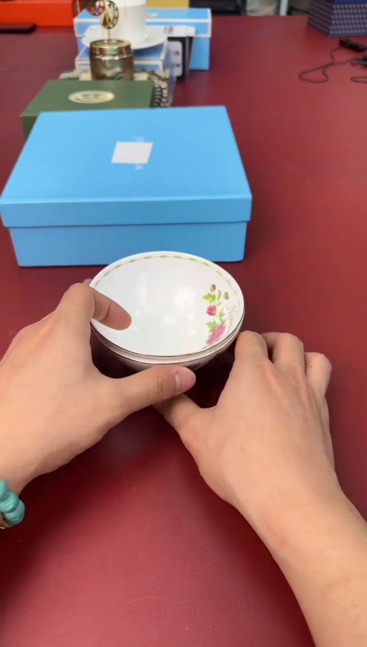 【闪购商品】瓷片新号开播全场漏@@H1511