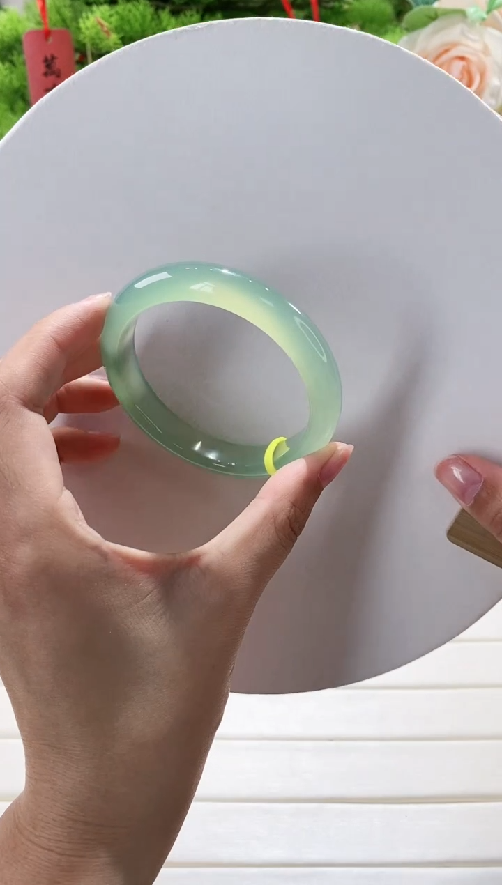 玛瑙/玉髓手镯未镶嵌32-56.6