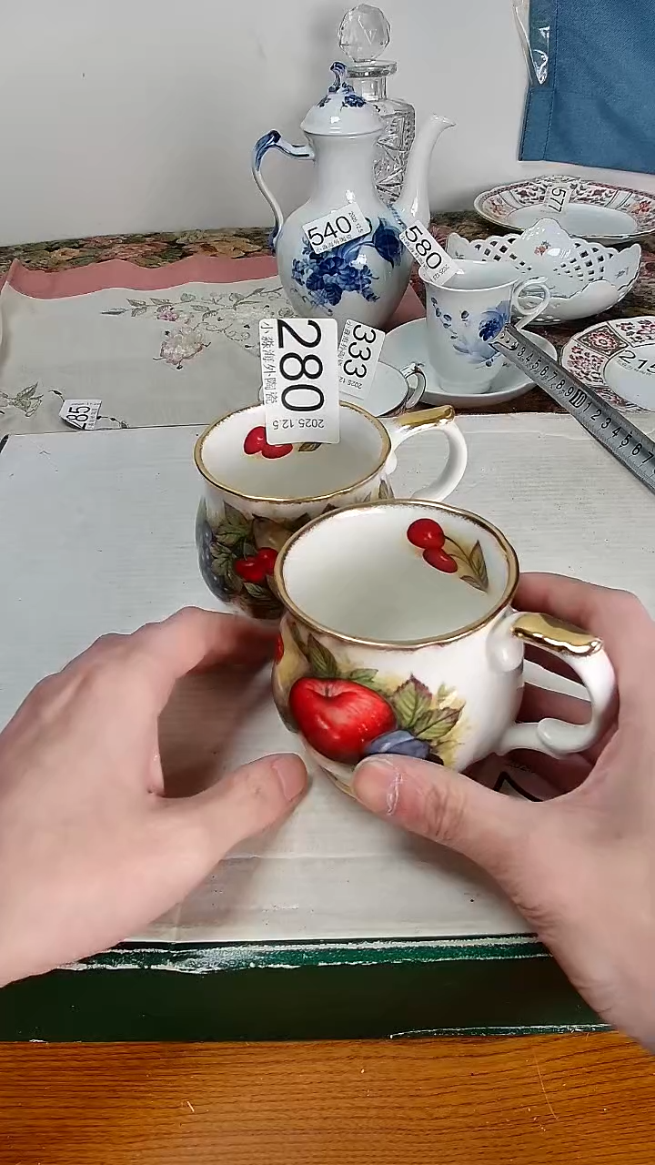 瓷片皇**瑄小淼海外陶瓷工艺品