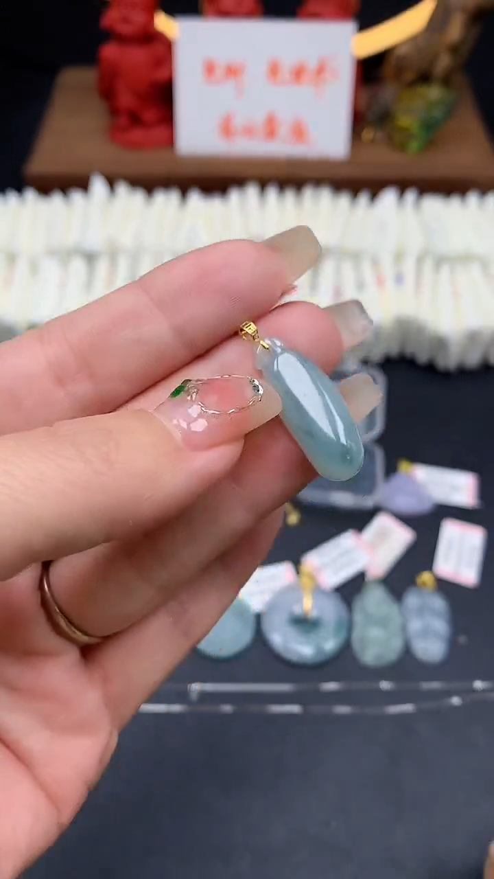 【闪购商品】翡翠吊坠(不含链)18K金镶嵌MS155233