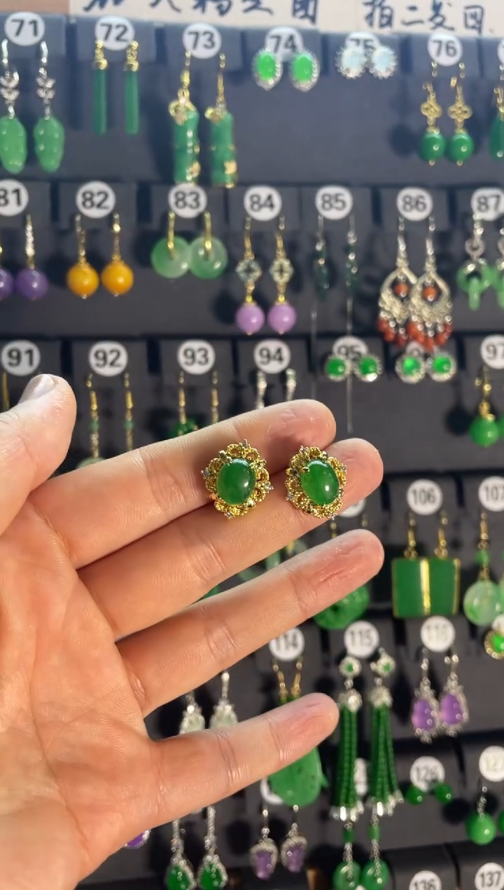 【闪购商品】翡翠颈饰银S925镶嵌416....