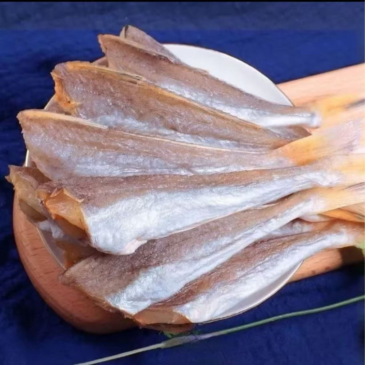 【到手一斤】半干去头红娘鱼干咸鱼干日晒风干去内脏红头鱼干六角鱼