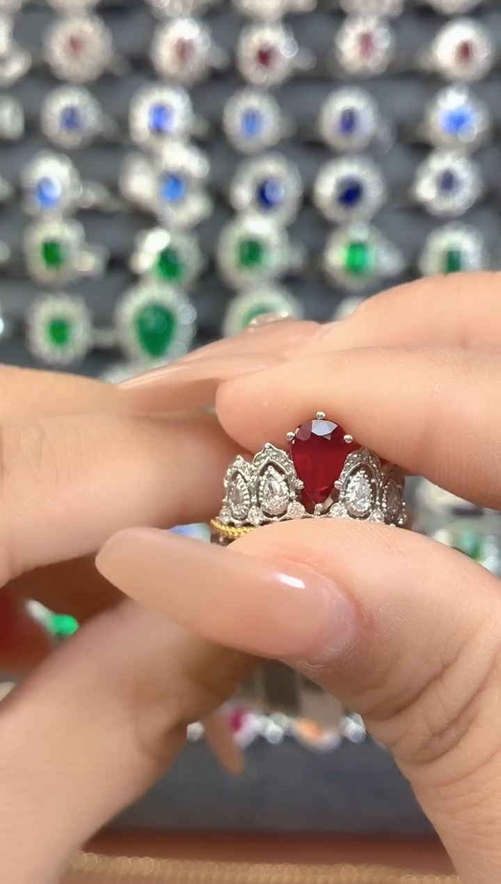 18K金镶嵌戒指红宝石-1克拉*无烧