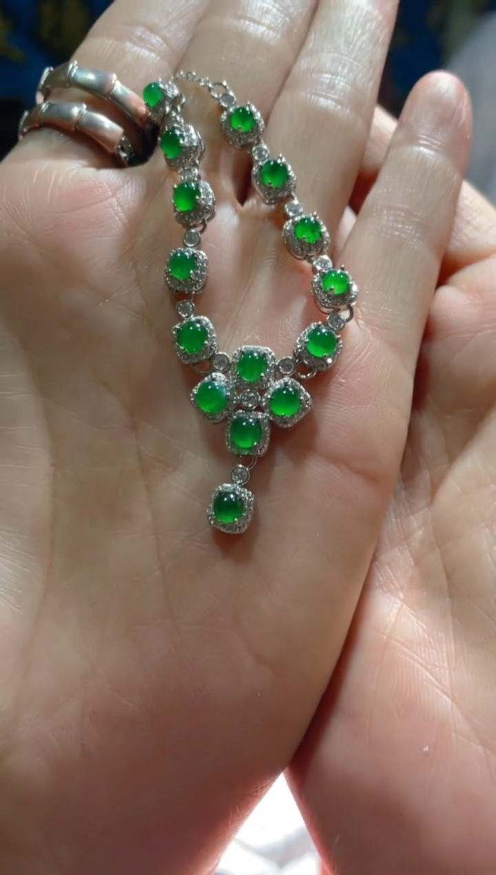 【闪购商品】定制翡翠未镶嵌天然A货翡翠 假一赔四