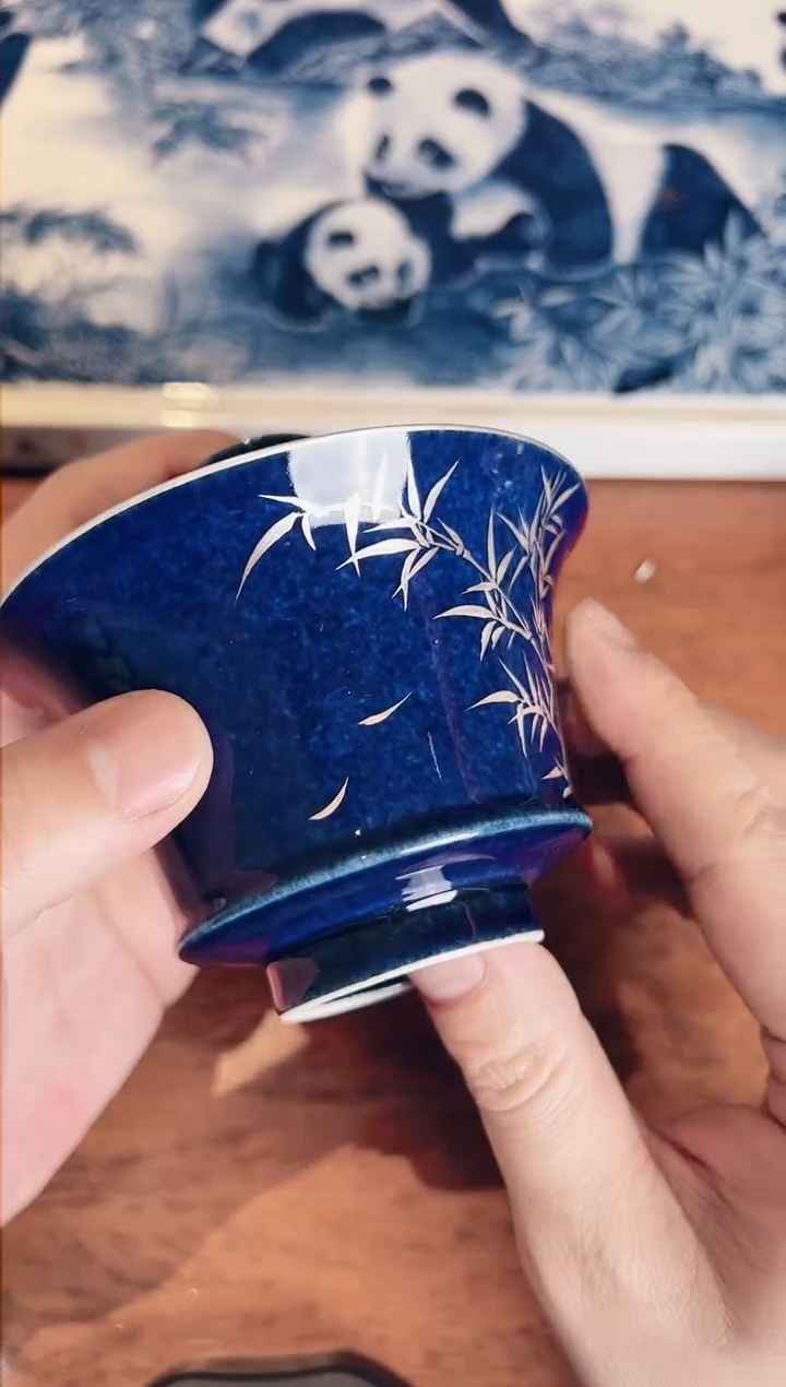 【闪购商品】瓷克莱因蓝描银盖碗