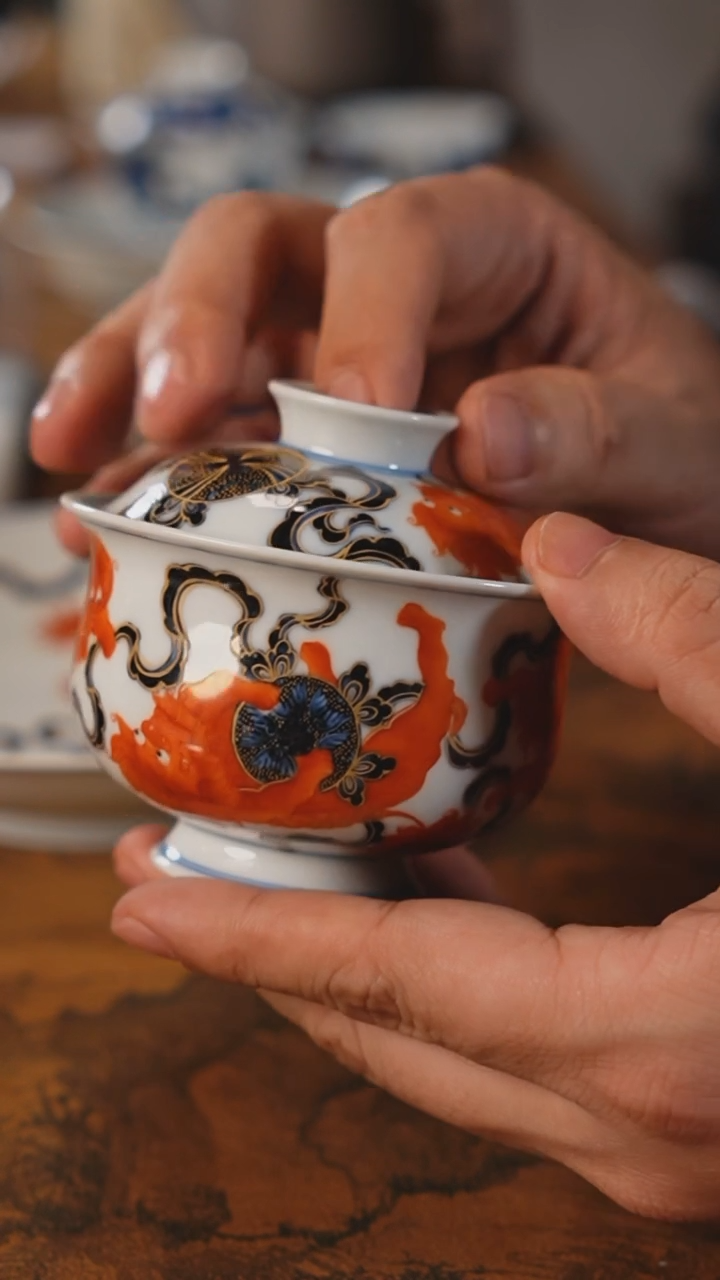 【闪购商品】杯小卿亭 青花矾红五狮盖碗