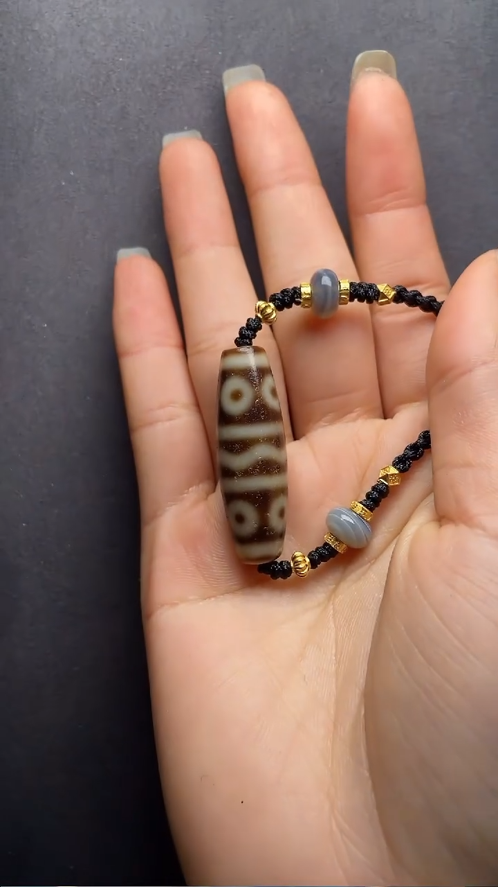 【闪购商品】玛瑙/玉髓珠宝奇石未镶嵌条纹玛瑙