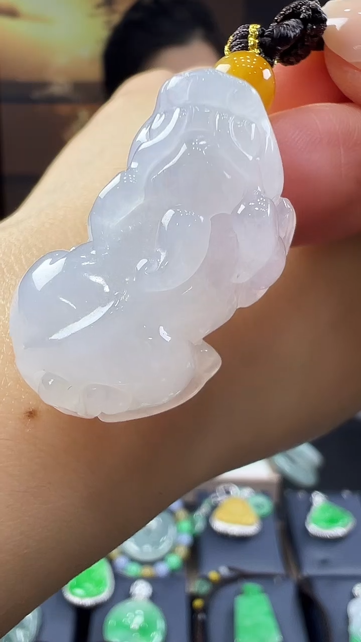 未镶嵌挂件翡翠貔貅