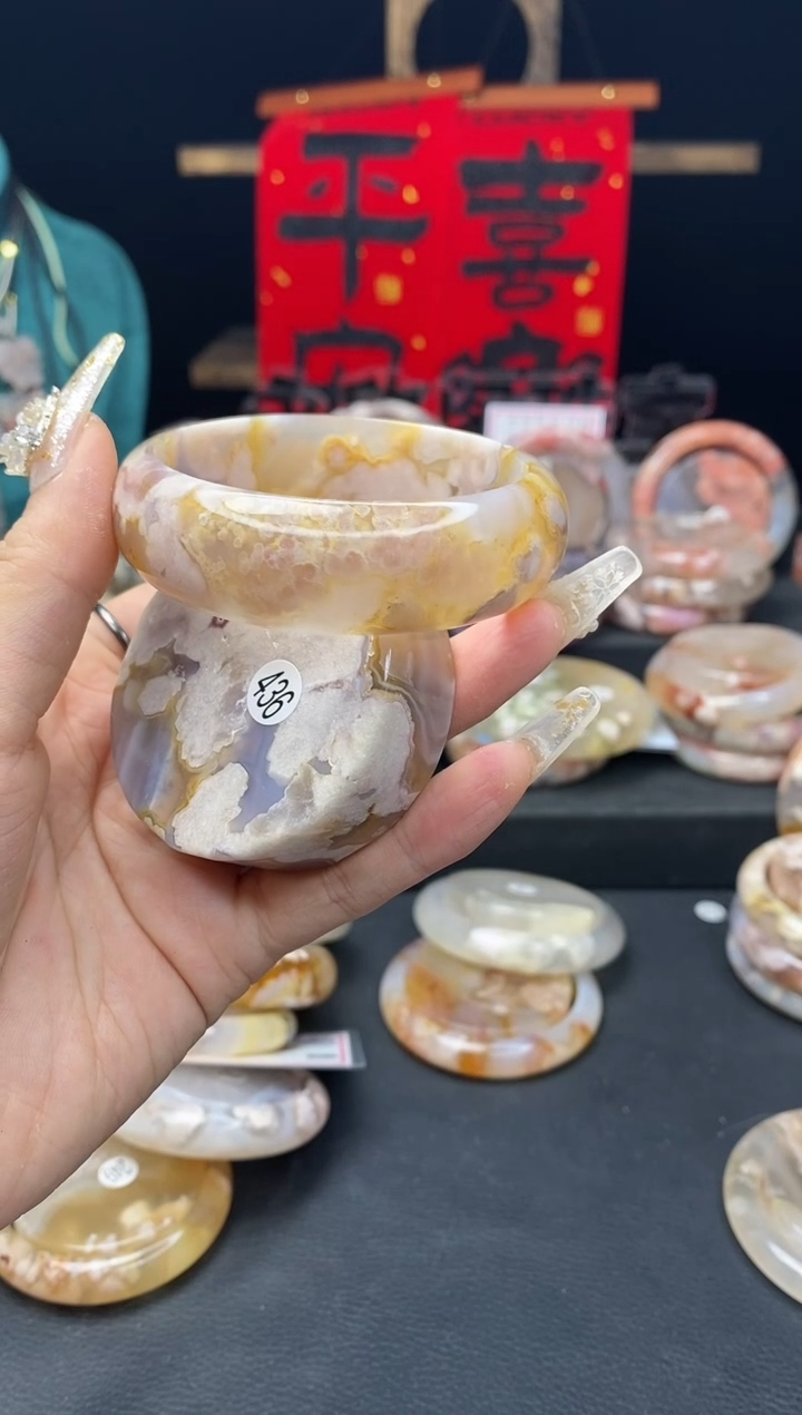 【闪购商品】石英质玉手镯（圆镯）未镶嵌57