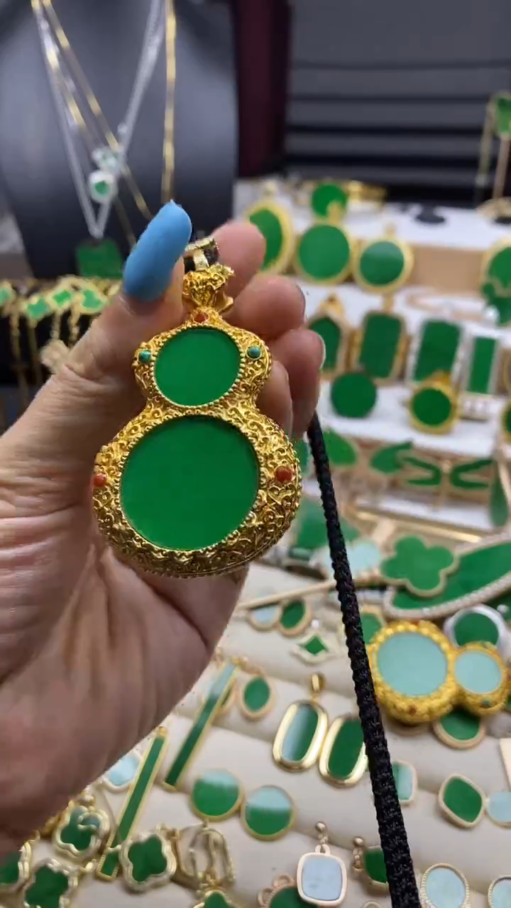 钛钢无荣*时尚葫芦吊坠