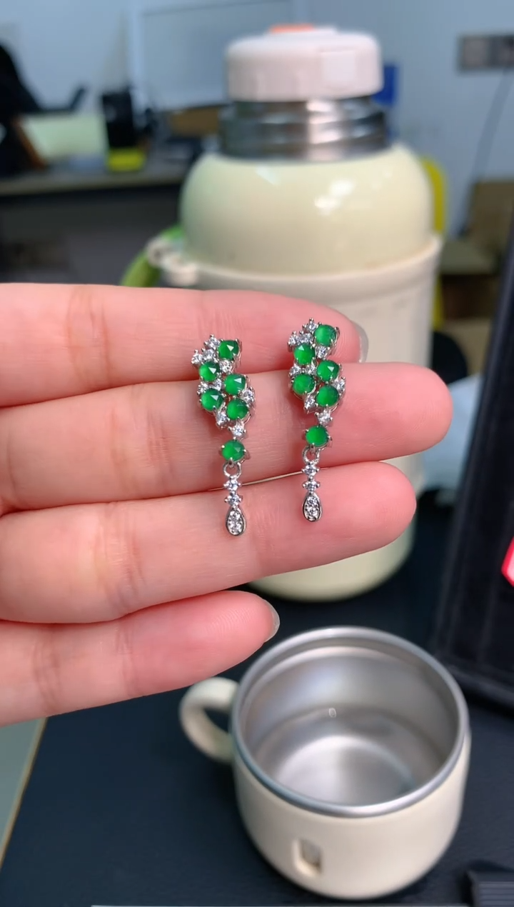 【闪购商品】翡翠耳饰银S925镶嵌耳坠