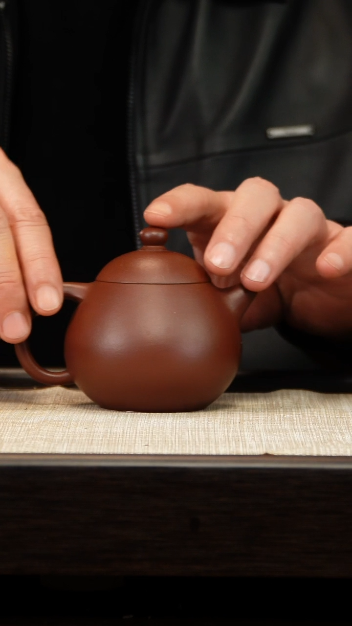 茶壶紫砂云根料龙蛋