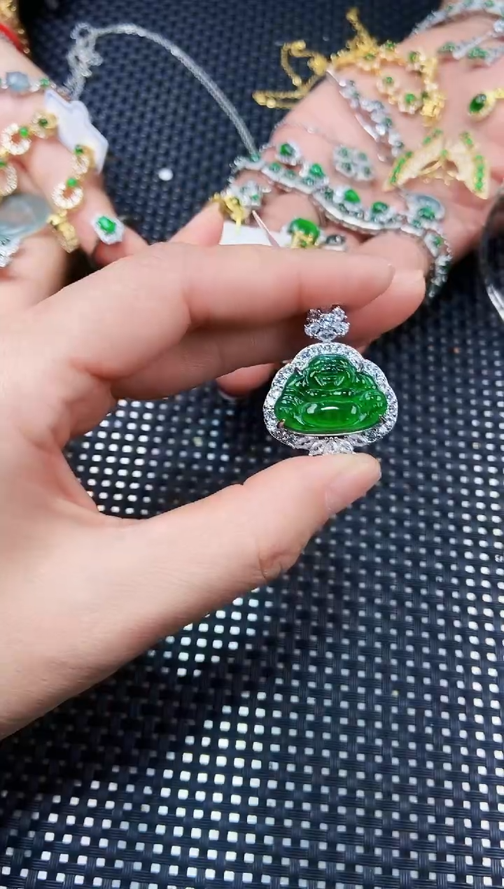 【闪购商品】翡翠吊坠(不含链)未镶嵌11111111
