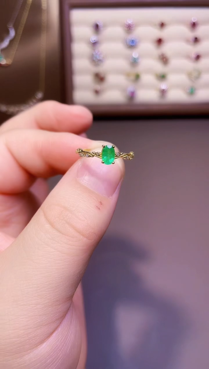 【闪购商品】祖母绿戒指银S925镶嵌一枚