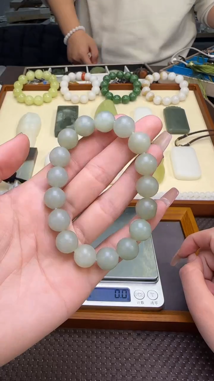 【闪购商品】和田玉手串未镶嵌手串