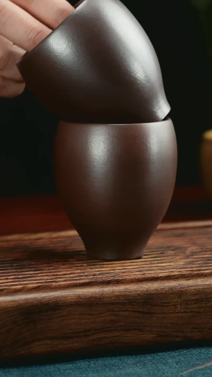 【闪购商品】紫砂茶杯石红宝林球