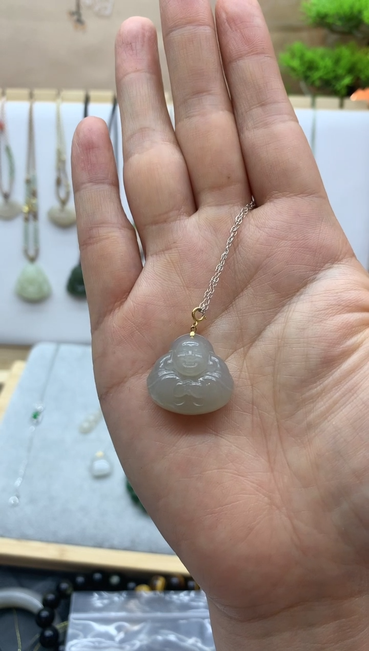 【闪购商品】和田玉颈饰18K金镶嵌抱抱佛3