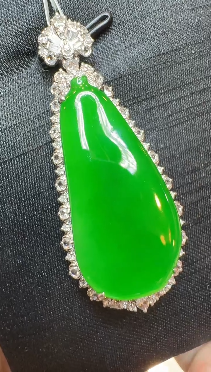 【闪购商品】翡翠吊坠(不含链)18K金镶嵌多样性团购发一件