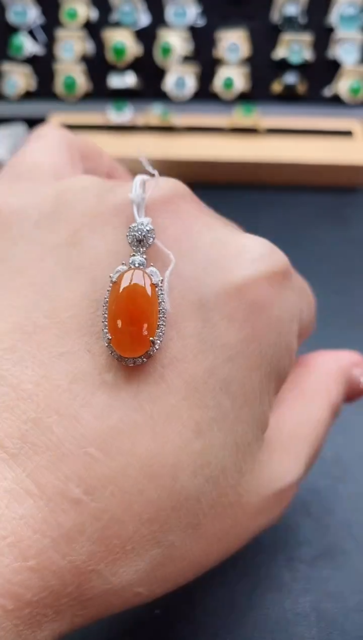 吊坠(赠链)银S925镶嵌翡翠1