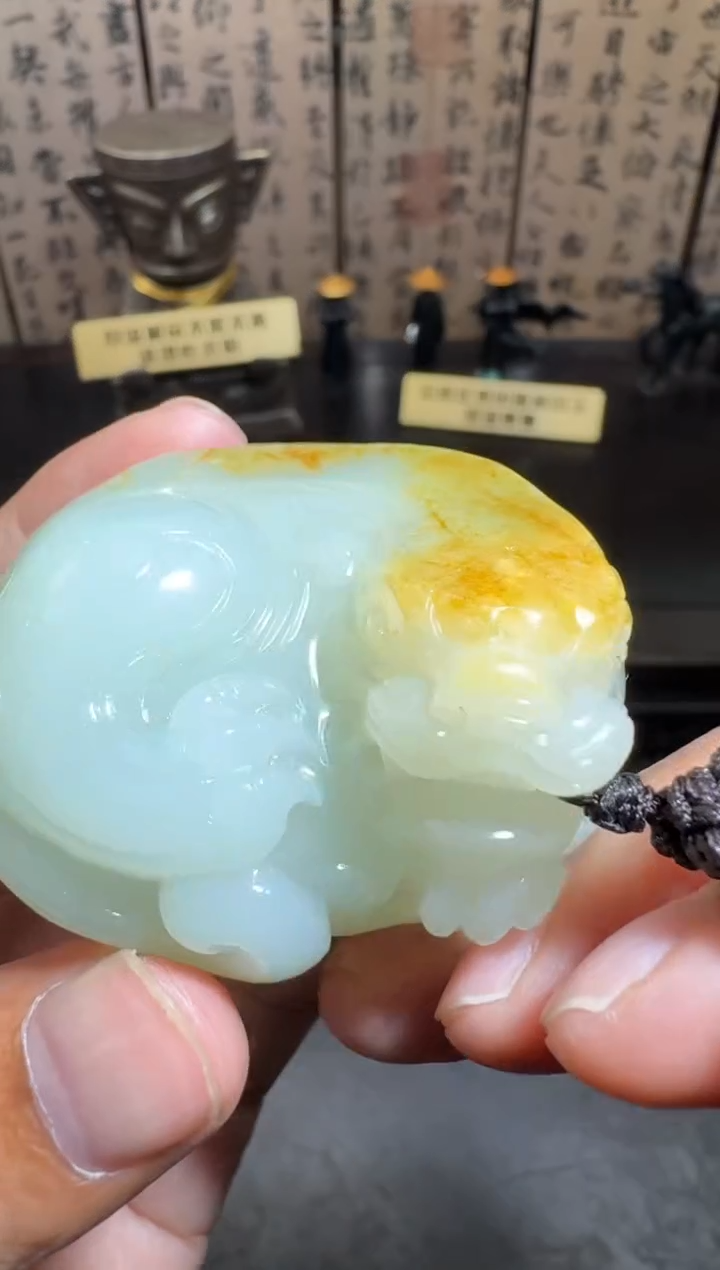 未镶嵌和田玉挂件和田玉