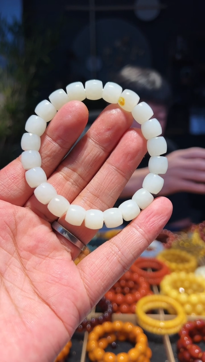 手串未镶嵌和田玉10+直切