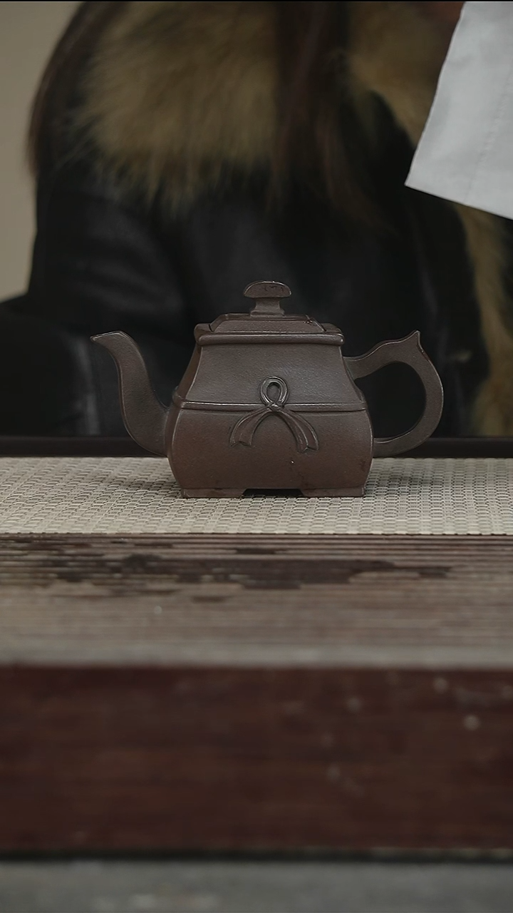 茶壶紫砂101号180CC