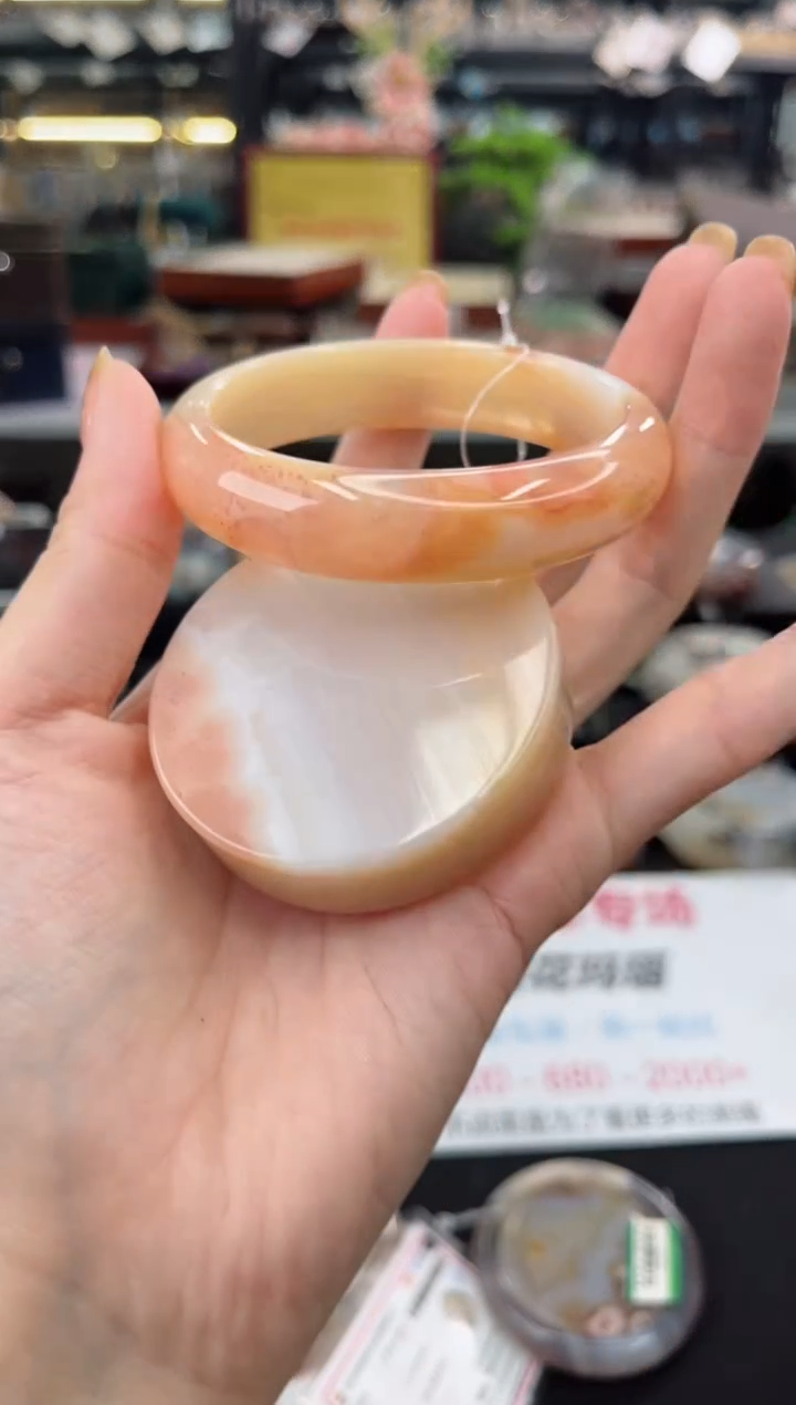 【闪购商品】石英质玉手镯未镶嵌55圈口（赠品镯心）35572169