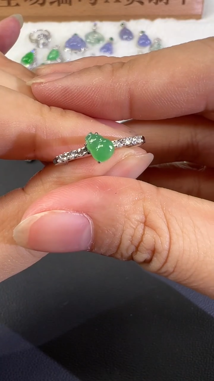 18K金镶嵌戒指翡翠A73|980