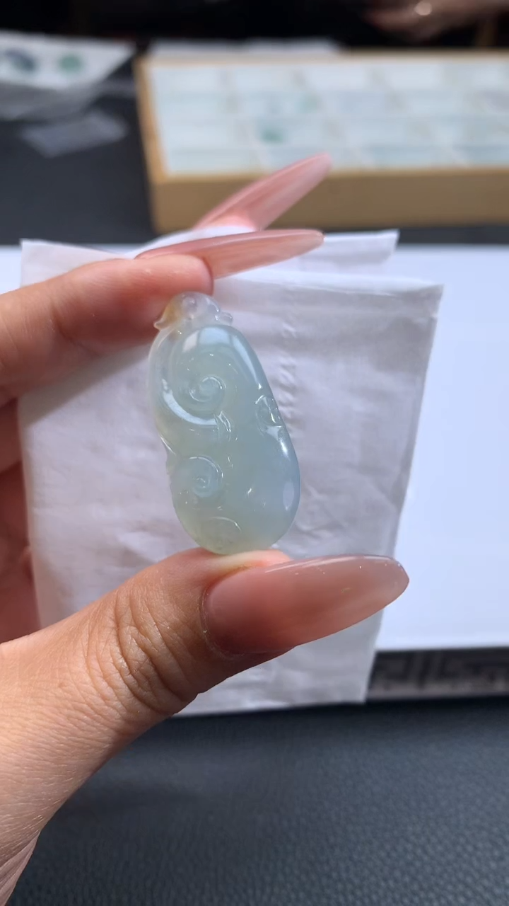 【闪购商品】定制翡翠未镶嵌翡翠