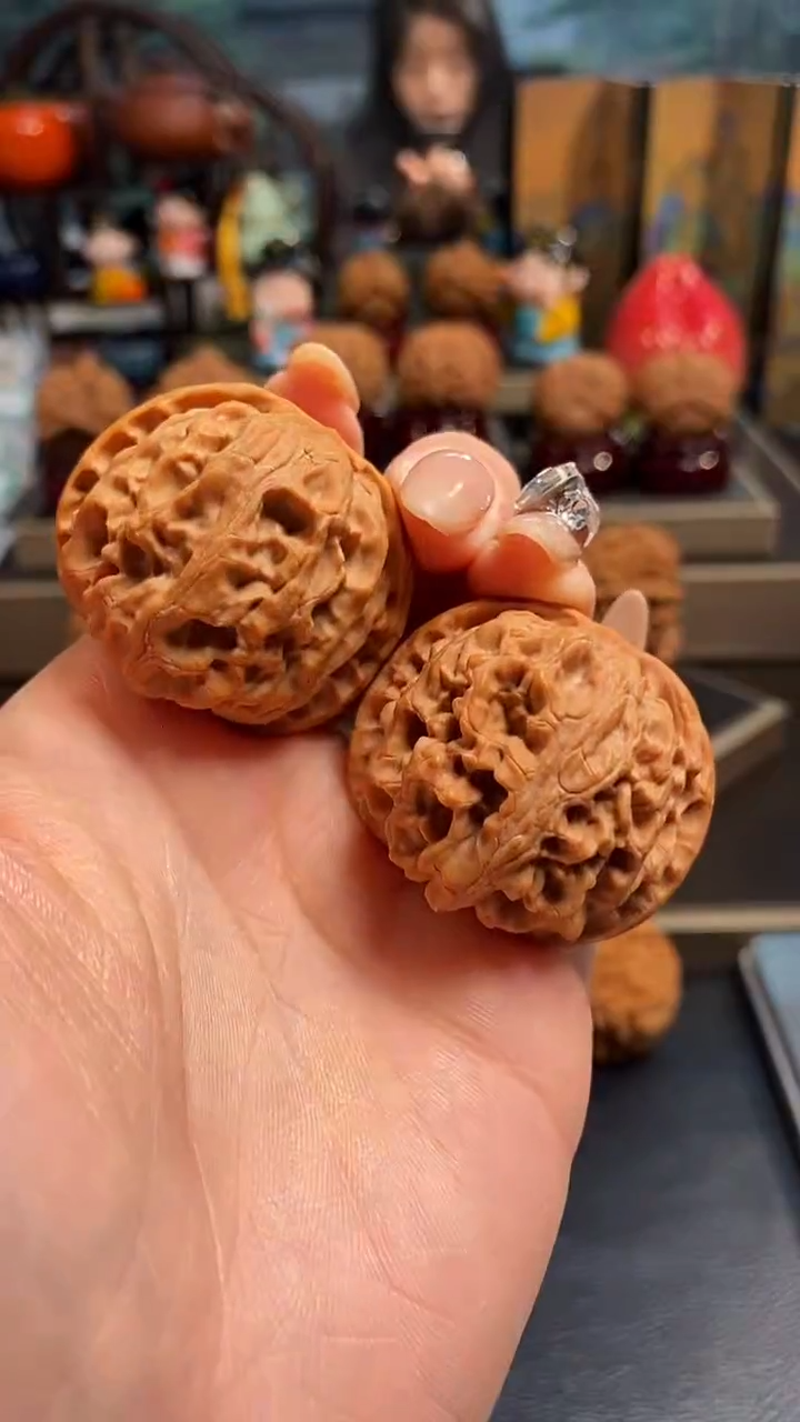 【闪购商品】文玩核桃把件F689苹果园39