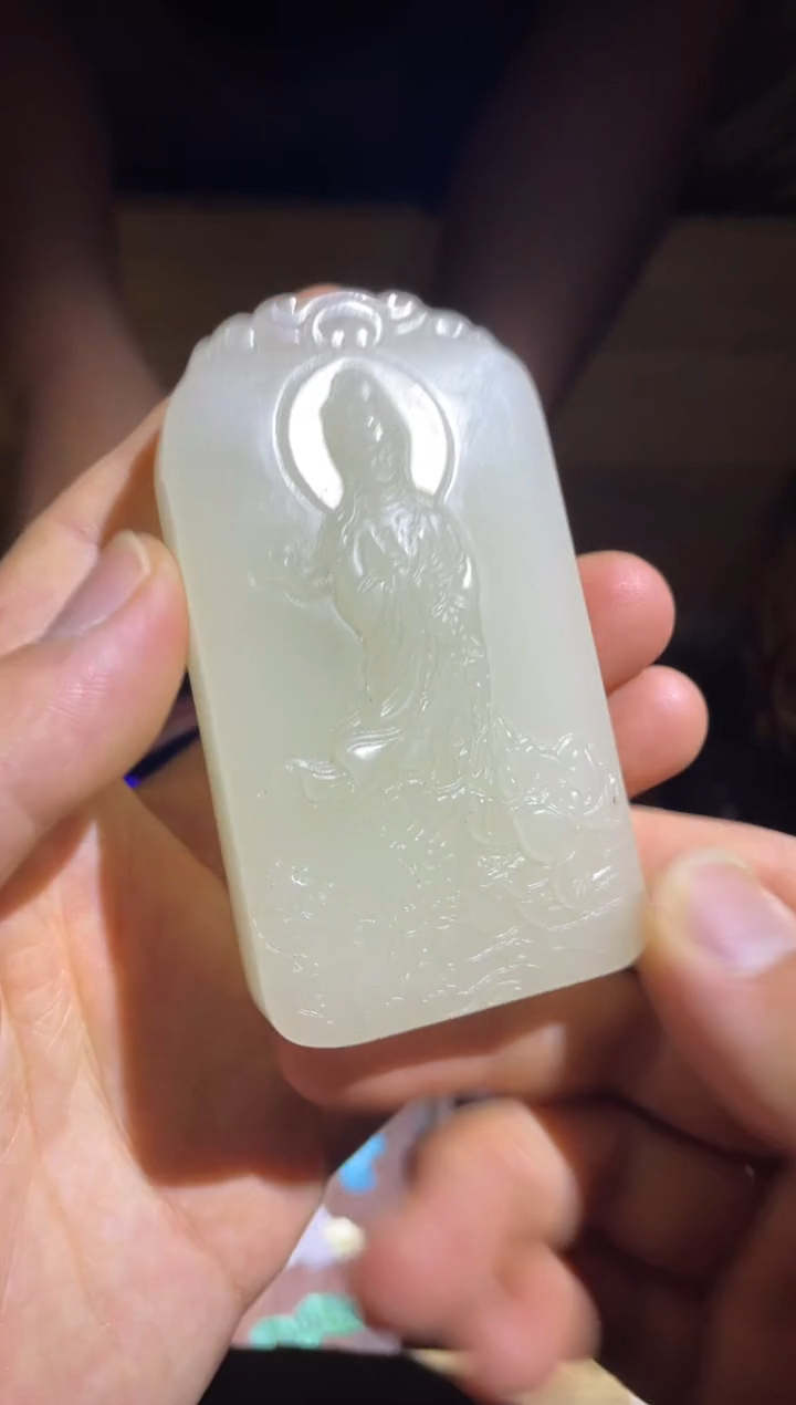 玉站观音1件不带盒