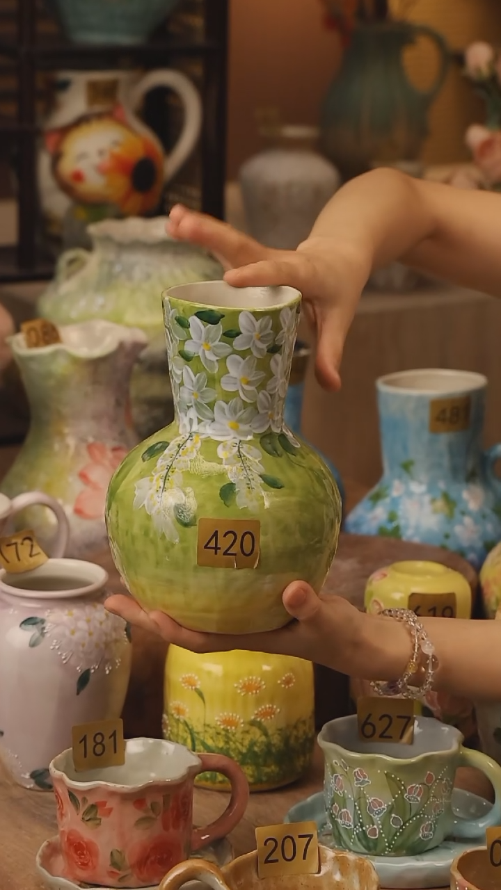 陶瓷420景德镇设计师手作花器摆件侘寂风