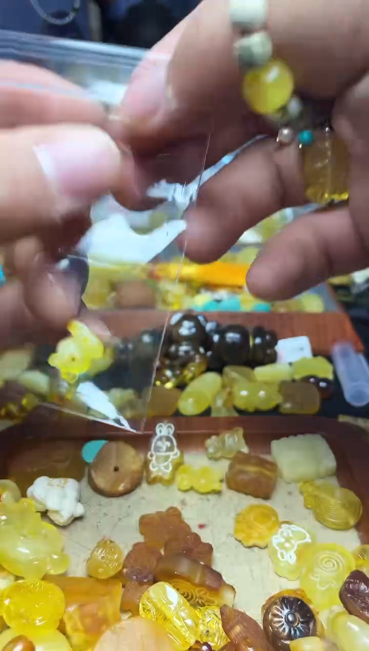 【闪购商品】琥珀珠宝奇石未镶嵌F005