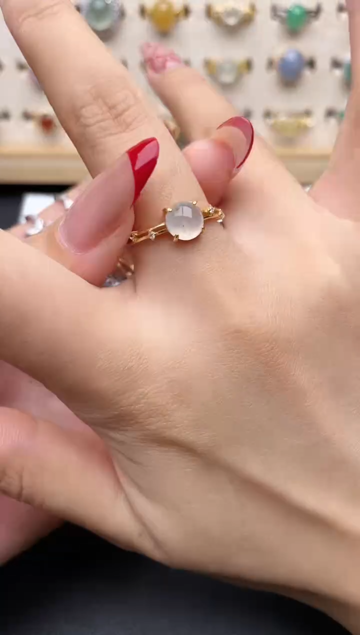 【闪购商品】翡翠戒指银S925镶嵌一物一证一礼盒