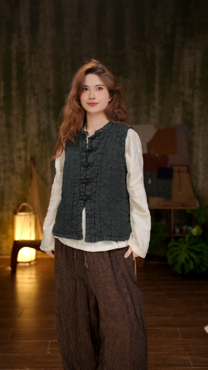 M950女款新品复古夹棉棉背心 斜襟盘扣马甲