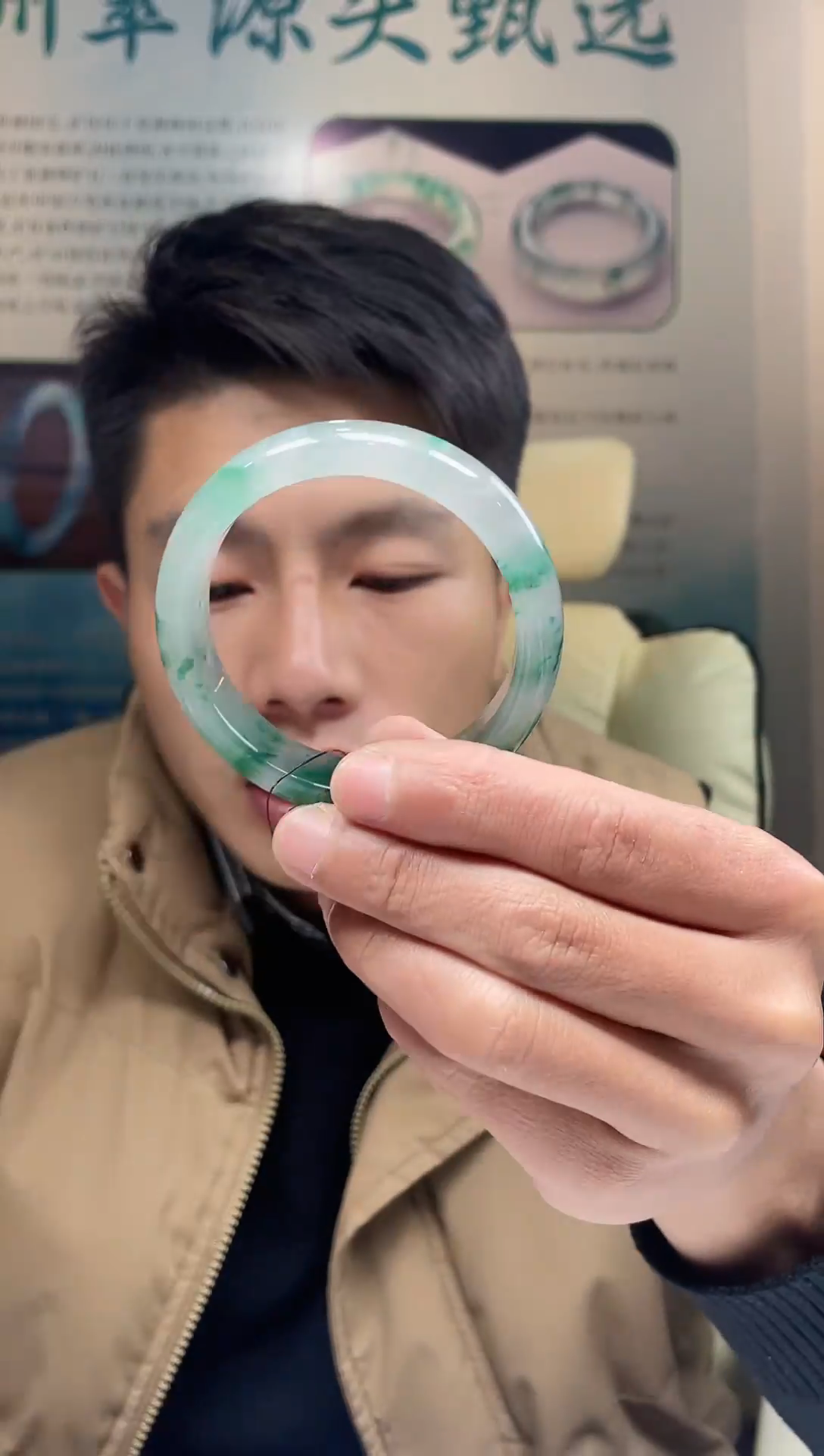 【闪购商品】石英质玉手镯未镶嵌非洲翠手镯多样性发货