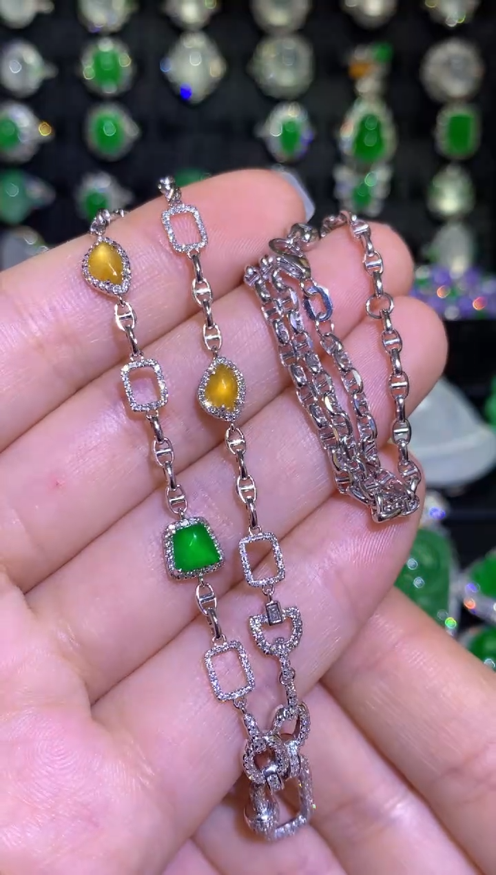 【闪购商品】翡翠颈饰18K金镶嵌高冰双色万能链